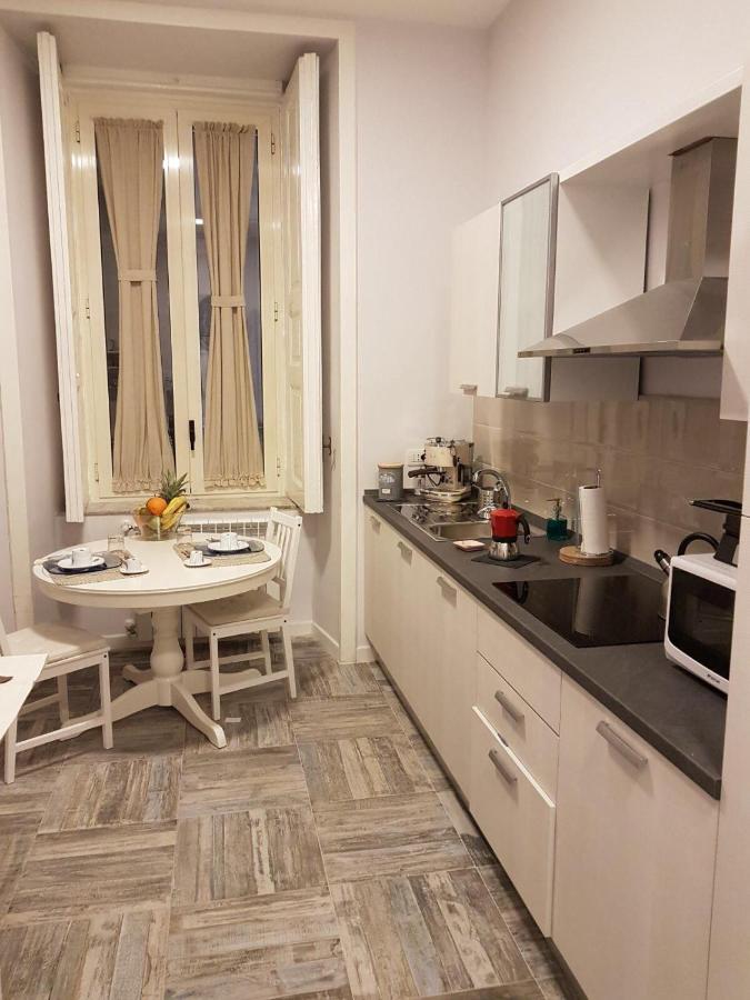 61 Piazza Cavour Naples Exterior photo