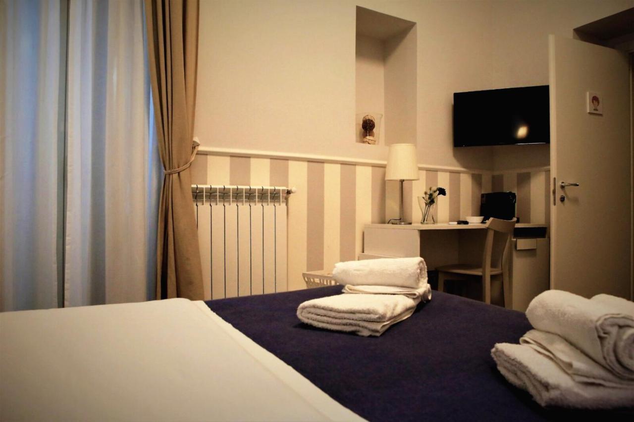 61 Piazza Cavour Naples Exterior photo
